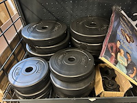 5x inhoud stellingvak w.o. gewichten en speelgoed - afbeelding 6 van  10