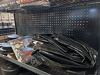 5x inhoud stellingvak w.o. gewichten en speelgoed - afbeelding 9 van  10