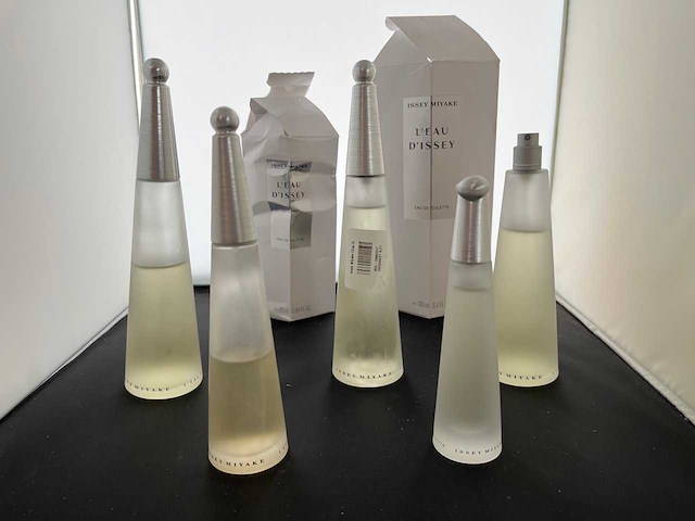 5x issey miyake parfum - afbeelding 1 van  2