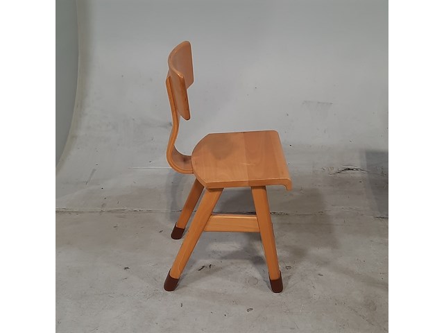 5x kinder stoel en 2x tafel, o.a. stokke - afbeelding 3 van  9