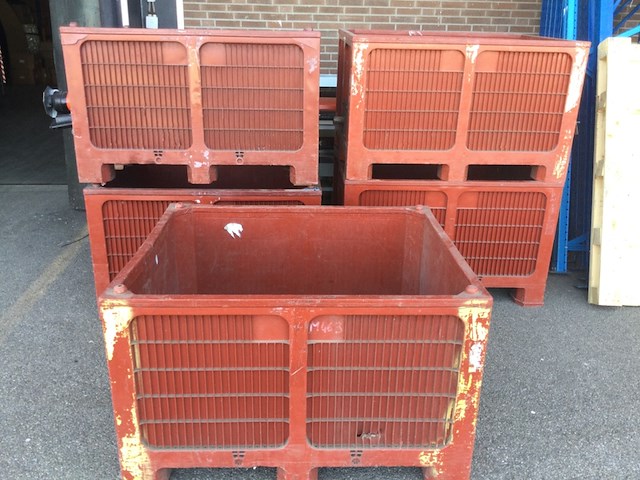 5x kunststof kisten, rood/bruin - afbeelding 1 van  3