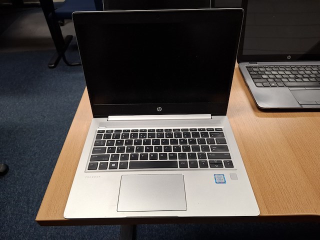 5x laptop hp, hp pro 6300 sff i5, hp probook 430 g6 en hp 450g1 - afbeelding 8 van  15