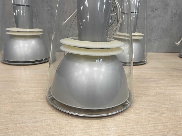5x louis poulsen charisma king - design hanglamp - afbeelding 13 van  13
