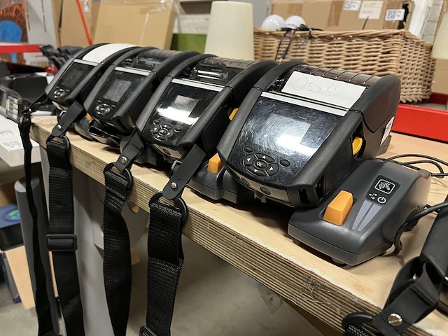 5x mobiele labelprinter, 7x accu, 1x acculader zebra, zq620 plus - afbeelding 7 van  7