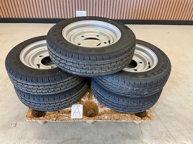 5x ongebruikt security 155/70r12c aanhanger wiel ifor williams - afbeelding 2 van  7