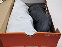 5x paar schoenen, nike, o.a. quest 3 - afbeelding 18 van  28