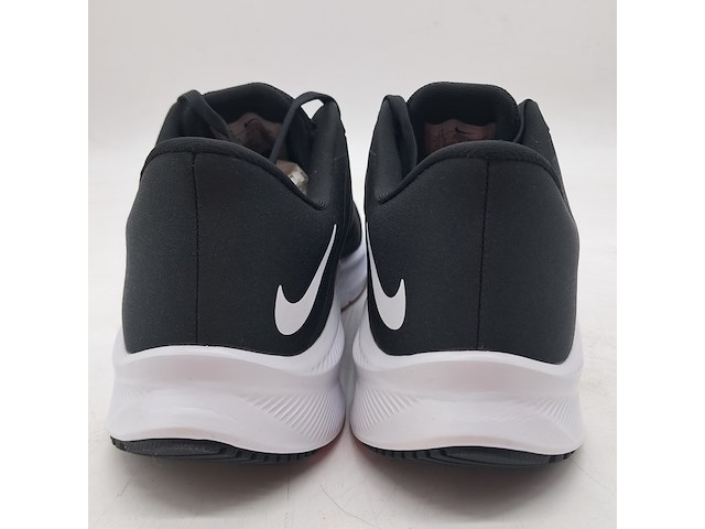5x paar schoenen, nike, o.a. quest 3 - afbeelding 24 van  28
