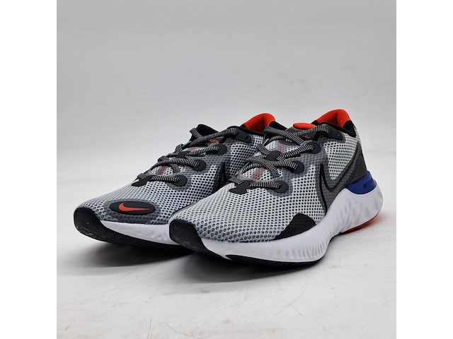 5x paar schoenen, nike, o.a. renew run - afbeelding 1 van  19