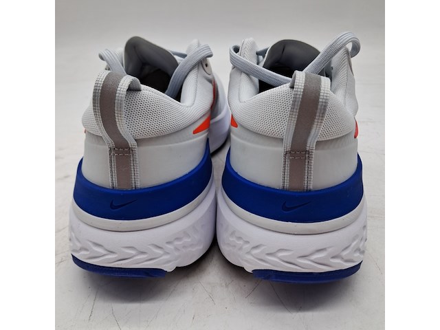 5x paar schoenen, nike, o.a. runallday 2 - afbeelding 5 van  20