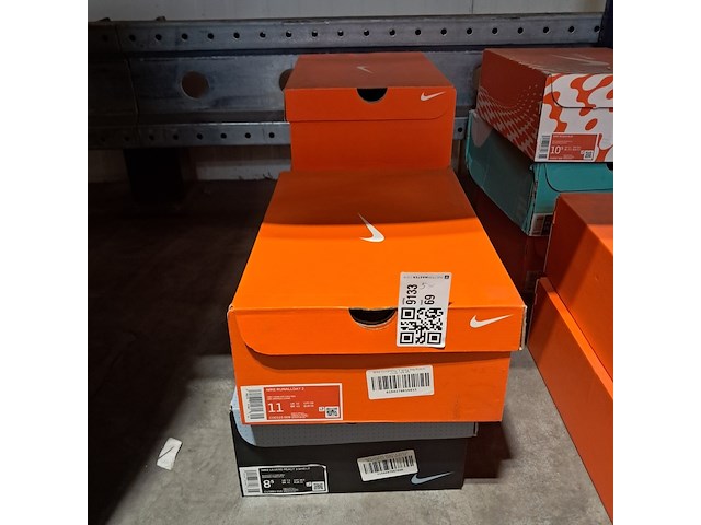 5x paar schoenen, nike, o.a. runallday 2 - afbeelding 15 van  16