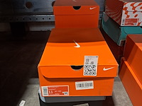 5x paar schoenen, nike, o.a. runallday 2 - afbeelding 15 van  16