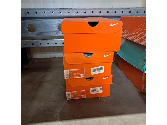 5x paar schoenen, nike, o.a. runallday 2 - afbeelding 16 van  16