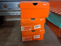 5x paar schoenen, nike, o.a. runallday 2 - afbeelding 16 van  16