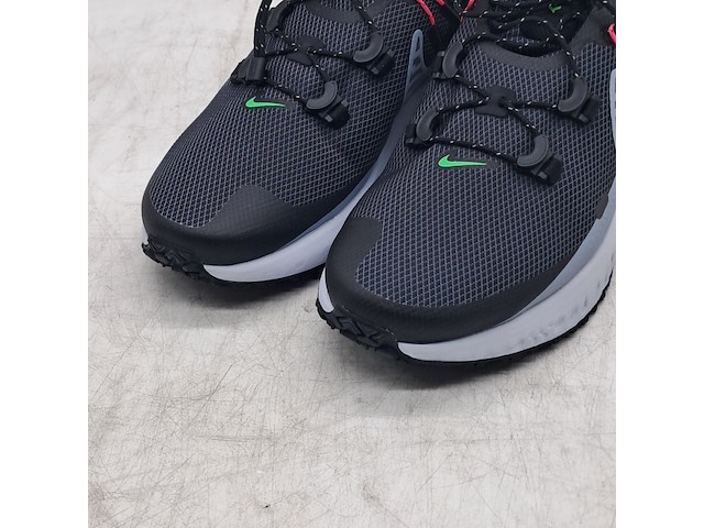 5x paar schoenen, nike, o.a. runallday 2 - afbeelding 2 van  16
