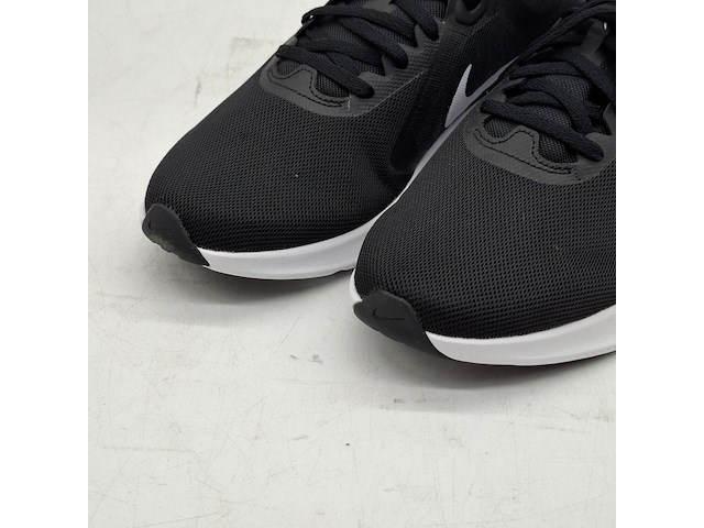 5x paar schoenen, nike, o.a. t-lite xi 616544-007 - afbeelding 2 van  15