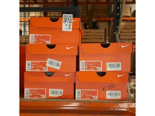 5x paar schoenen, nike, o.a. wmns quest 3 - afbeelding 27 van  28