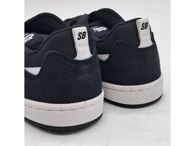5x paar schoenen, nike, o.a. wmns revolution 5 - afbeelding 14 van  21