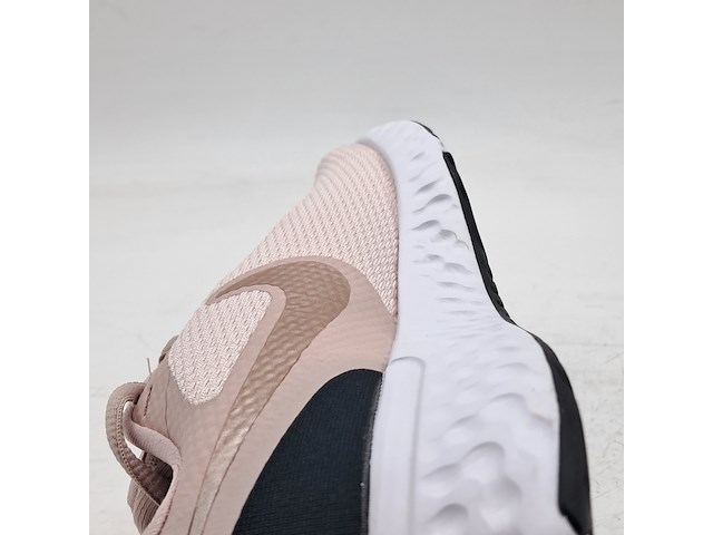 5x paar schoenen, nike, o.a. wmns revolution 5 - afbeelding 26 van  32