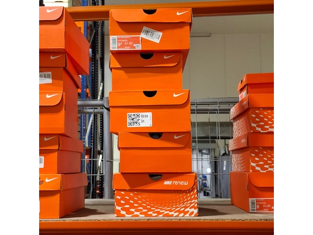 5x paar schoenen, nike, o.a. zoom winflo 7 cj0291-600 - afbeelding 5 van  13
