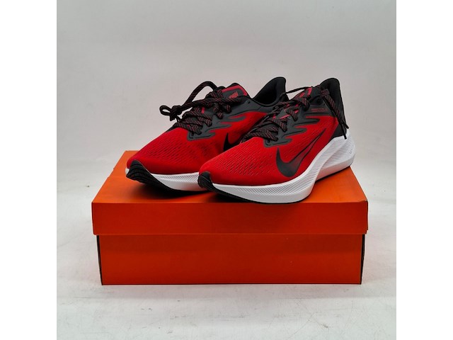 5x paar schoenen, nike, o.a. zoom winflo 7 cj0291-600 - afbeelding 1 van  13