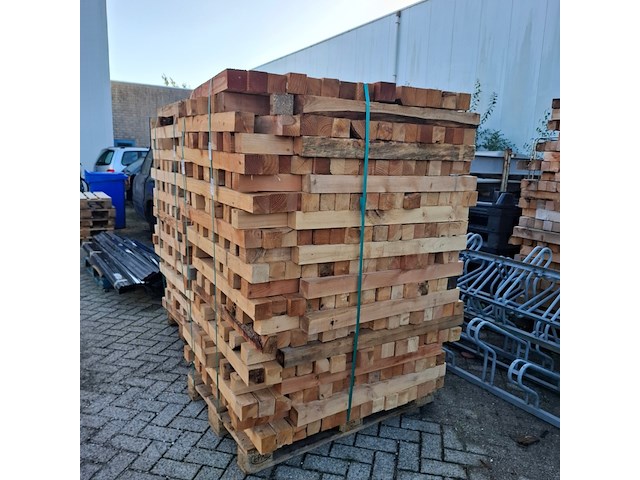 5x pallet balk stophout - afbeelding 1 van  3