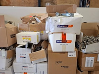 5x pallet met divers zonnepaneel montagemateriaal - afbeelding 16 van  44