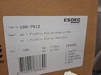 5x pallet met divers zonnepaneel montagemateriaal - afbeelding 43 van  44