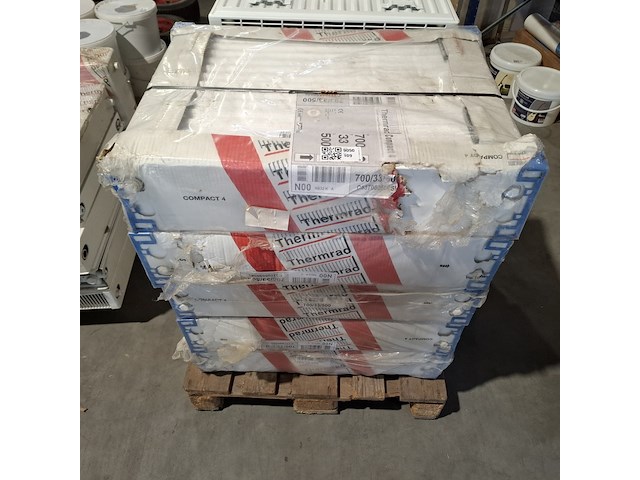 5x radiatoren, thermrad compact 4 t33 hoogte 700 mm, lengte 500 mm, t33, old stock - afbeelding 2 van  3
