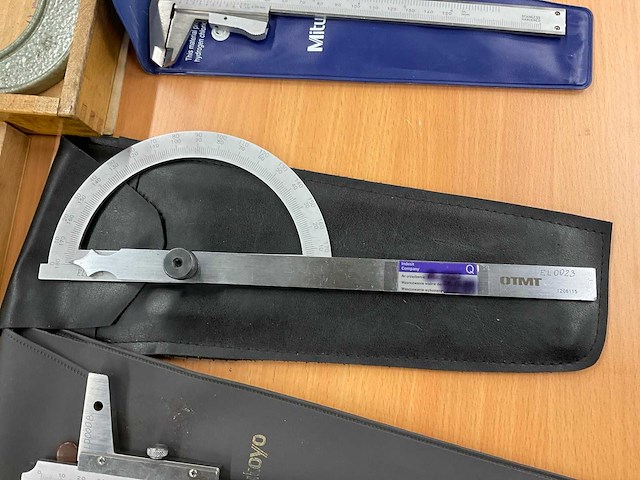 5x schroefmaat, 3x schuifmaat, hoekmaat, dieptemaat - afbeelding 11 van  11