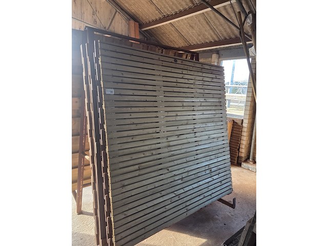 5x schuttingpaneel, o.a. hillhout - afbeelding 1 van  7