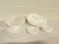 5x seleniet schalen rond