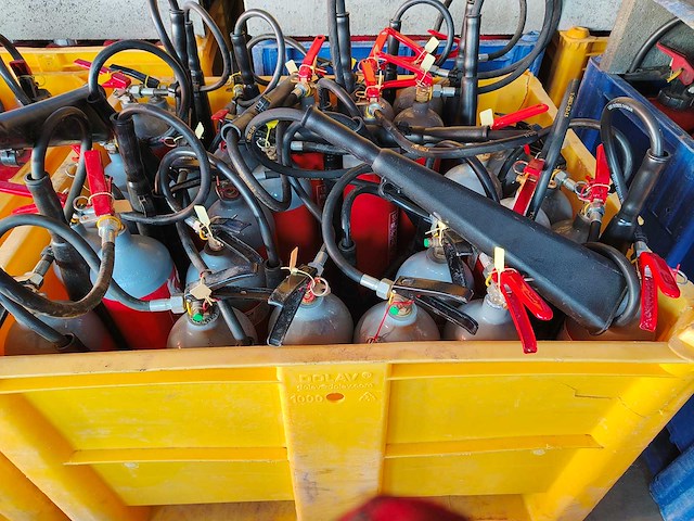 5x sicli co2-brandblusser gekeurd 2024 - afbeelding 9 van  10
