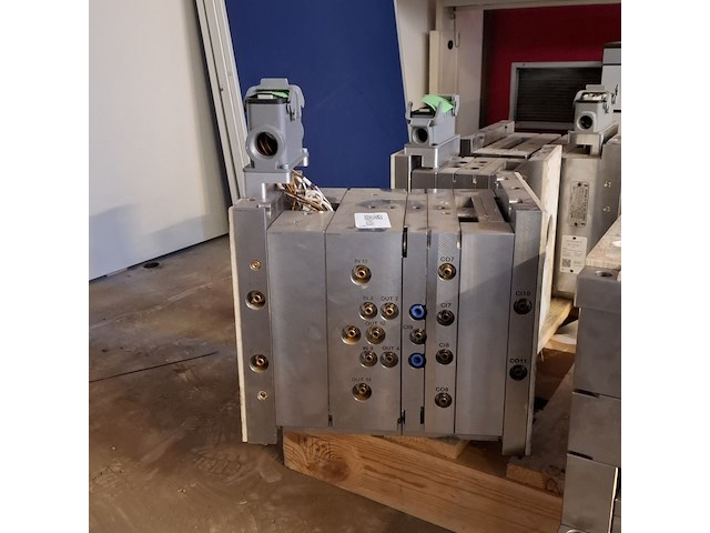 5x spuitgietmal elzinga & van der krieke - afbeelding 3 van  21