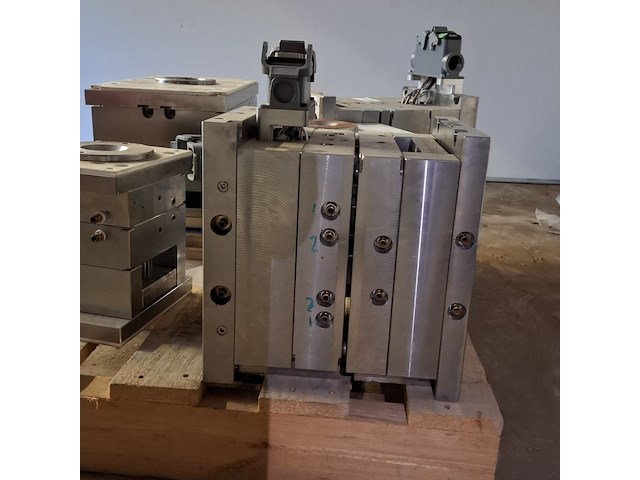 5x spuitgietmal elzinga & van der krieke - afbeelding 11 van  21