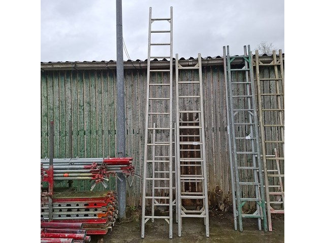 5x steiger ladder - afbeelding 1 van  5