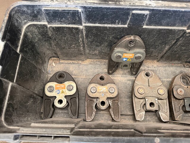 5x uponor persbekken/persklauwen - afbeelding 3 van  3