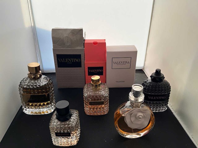 5x valentino parfum - afbeelding 2 van  2