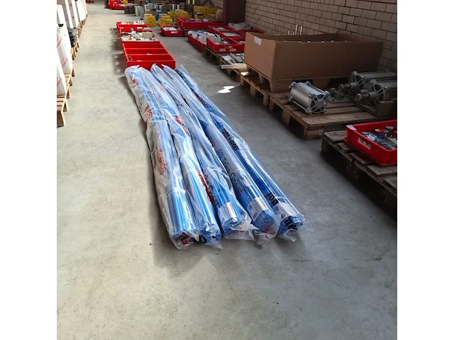 5x verpakking a 20 stuks persluchtleiding (300 meter) john guest, pa-rm2218-3m-20b - afbeelding 1 van  4