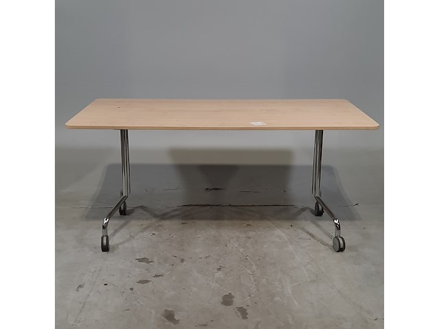 5x verrijdbare vergadertafel - afbeelding 1 van  8