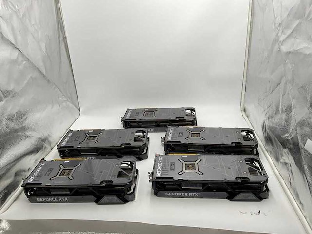 5x videokaart, asus, geforce rtx 4090 - afbeelding 7 van  24