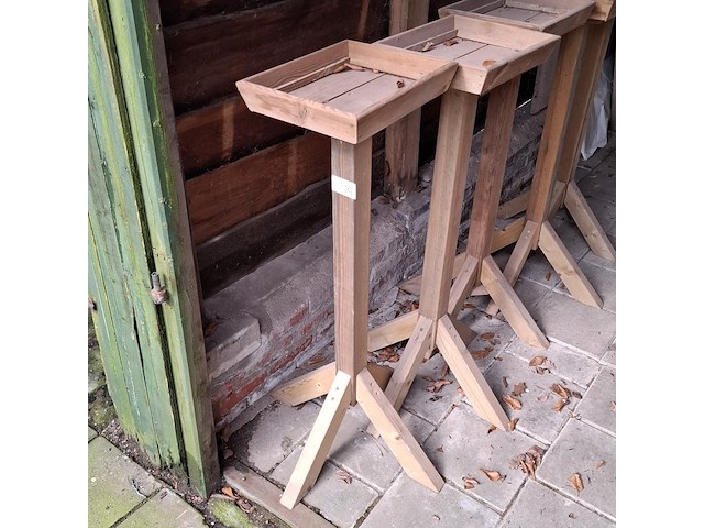 5x voederplank op standaard - afbeelding 2 van  4