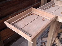 5x voederplank op standaard - afbeelding 3 van  4