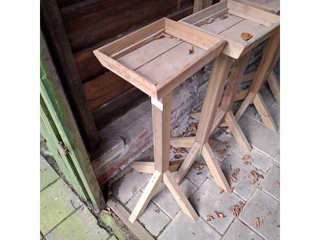 5x voederplank op standaard - afbeelding 4 van  4