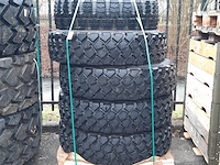 5x vrachtwagen, michelin, continental, o.a xzl