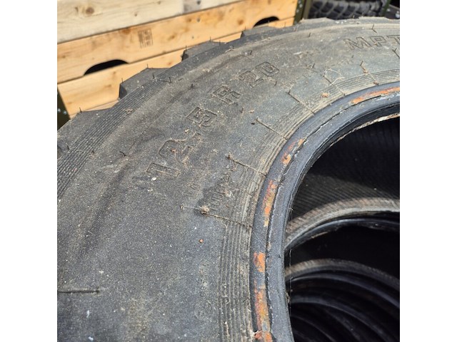 5x vrachtwagenband, continental/michelin, radial/xzl - afbeelding 3 van  5