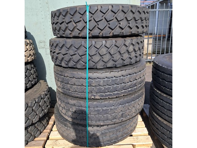 5x vrachtwagenband, michelin, o.a xzl, xzy-2 - afbeelding 1 van  7