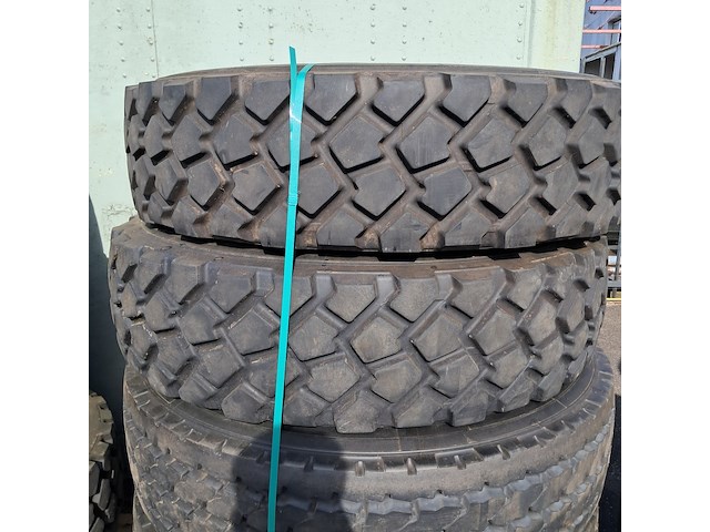 5x vrachtwagenband, michelin, o.a xzl, xzy-2 - afbeelding 6 van  7