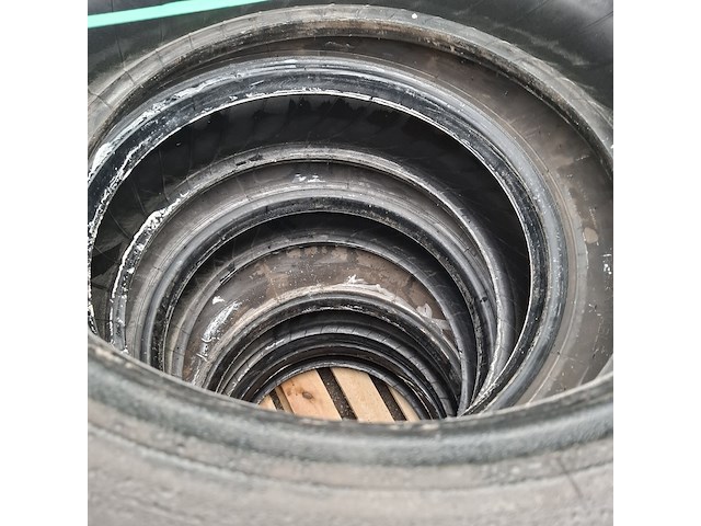 5x vrachtwagenband, michelin, xzl - afbeelding 2 van  7