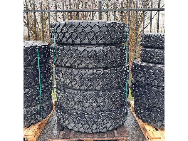 5x vrachtwagenband, michelin, xzl - afbeelding 1 van  6