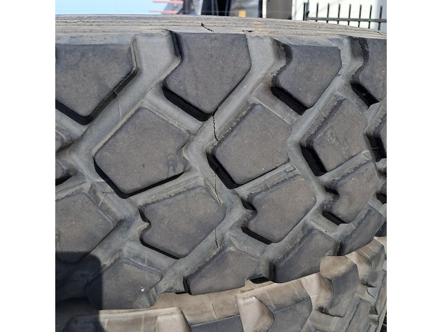 5x vrachtwagenband, michelin, xzl - afbeelding 5 van  7